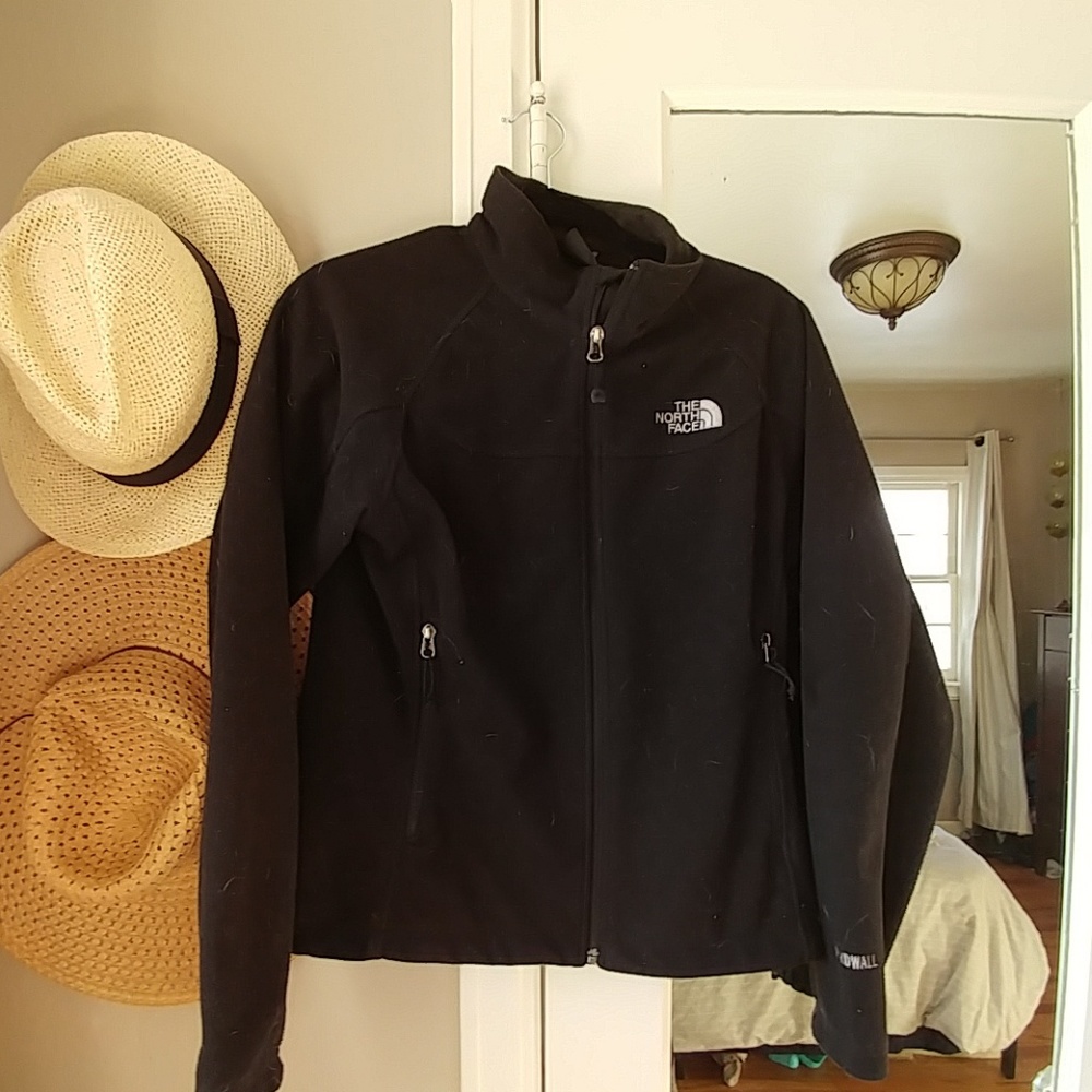 North face windwall size medium jacket